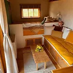 Roulotte En Bois Confort Rochefort