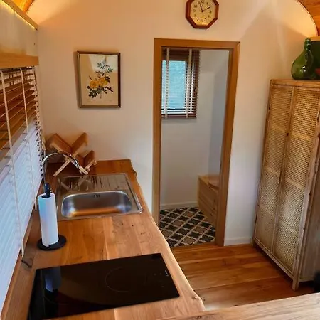 Roulotte En Bois Confort Alpehytte Rochefort